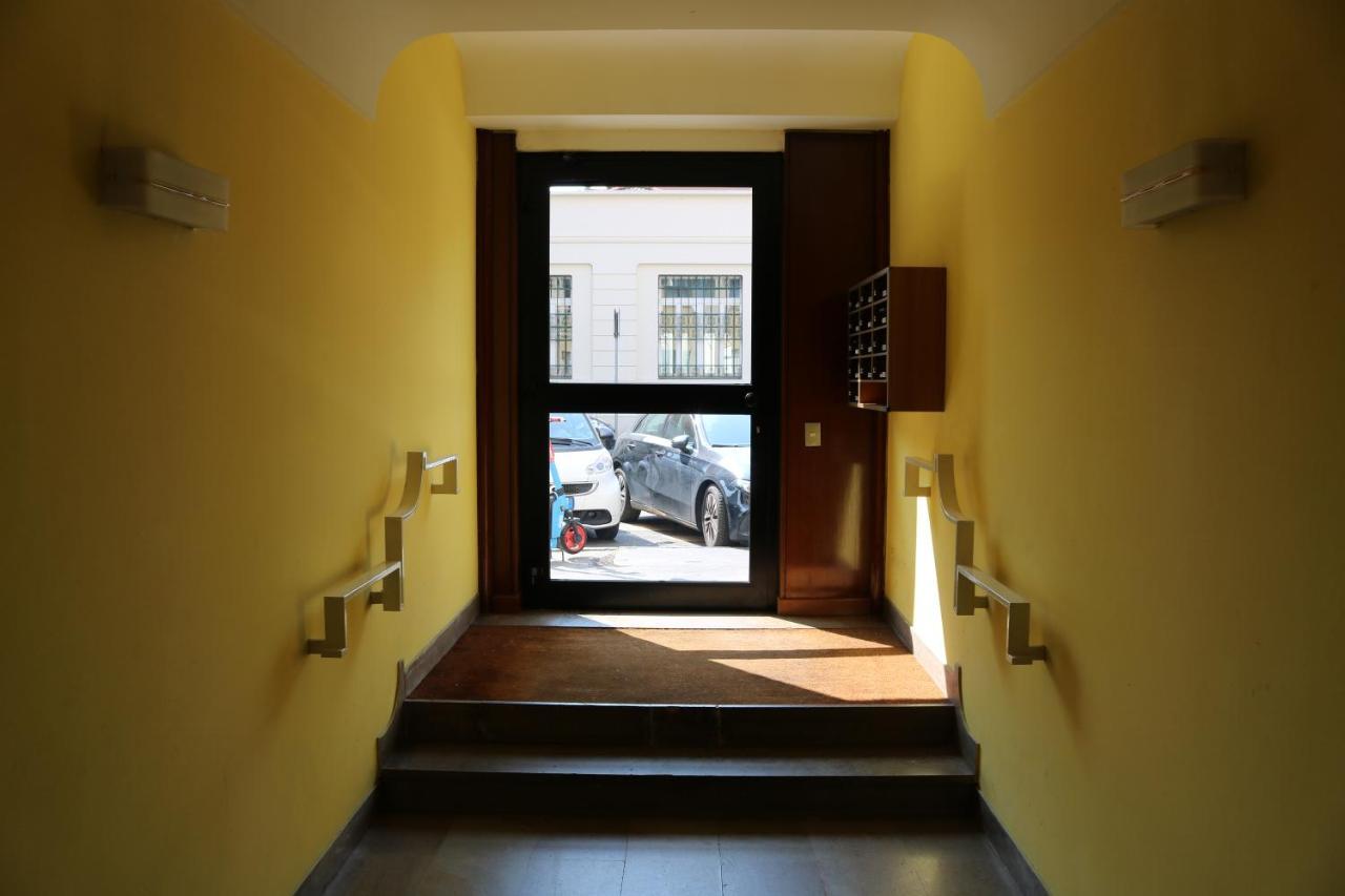 Via Savona Top Location Milão Exterior foto